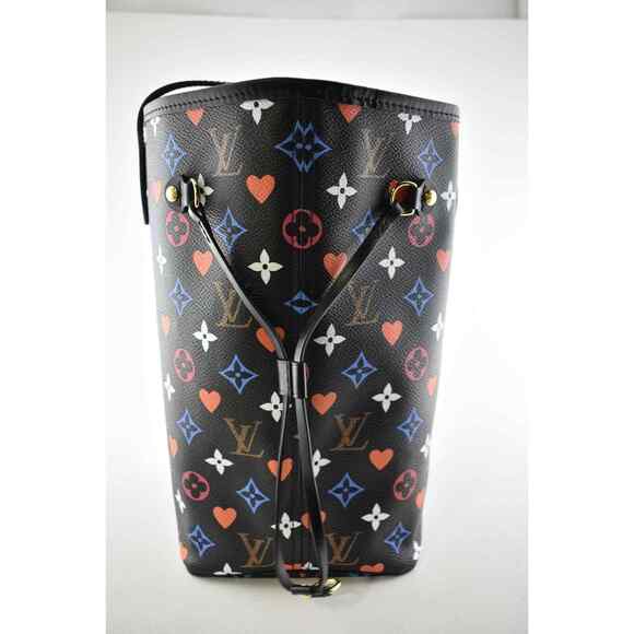 Louis Vuitton Game On Neverfull MM Black Red Heart Tote Top Handle Shoulder Bag - Picture 9 of 13